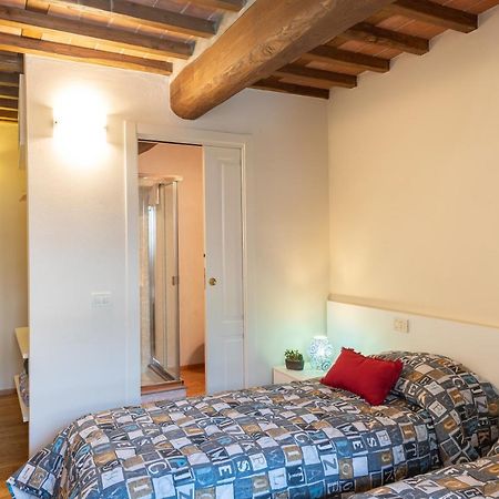Alessandra Apartment Lucca Buitenkant foto